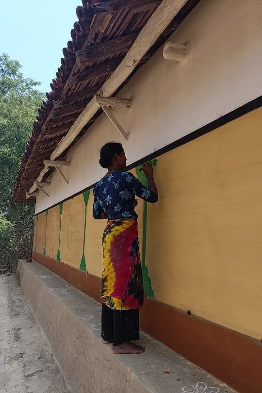 A Santhal woman of Odisha. Image: Lipsa Hembram 